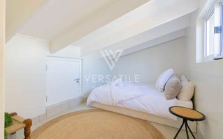 4 Bedroom House For Sale in Long Beach