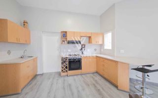 1 Bedroom Apartment/Penthouse To Rent in Long Beach