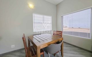 1 Bedroom Apartment/Penthouse To Rent in Long Beach