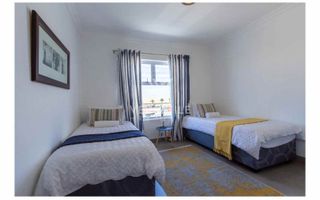 2 Bedroom House For Sale in Dolphin Beach