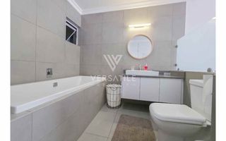 2 Bedroom House For Sale in Dolphin Beach