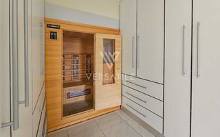 6 Bedroom House For Sale in Hage Heights