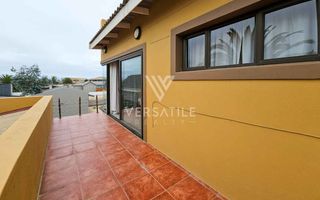 6 Bedroom House For Sale in Hage Heights