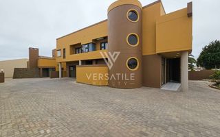 6 Bedroom House For Sale in Hage Heights