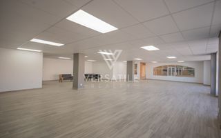 Office / Retail / Mixed Use To Rent in City Centre