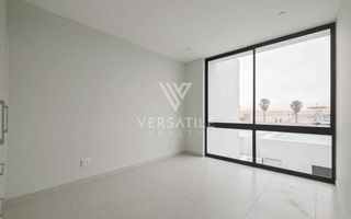 4 Bedroom Townhouse To Rent in Dolphin Beach