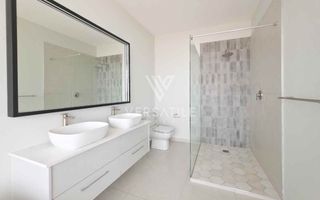 4 Bedroom Townhouse To Rent in Dolphin Beach