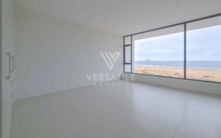 4 Bedroom Townhouse To Rent in Dolphin Beach