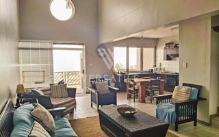 3 Bedroom Apartment/Penthouse For Sale in Long Beach