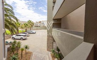 3 Bedroom Apartment/Penthouse For Sale in Long Beach