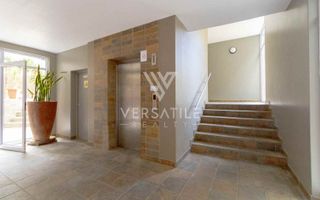 3 Bedroom Apartment/Penthouse For Sale in Long Beach