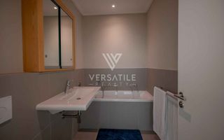 3 Bedroom Apartment/Penthouse For Sale in Waterfront