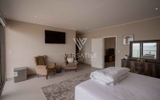 3 Bedroom Apartment/Penthouse For Sale in Waterfront