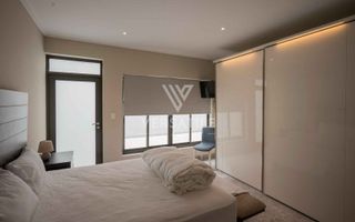 3 Bedroom Apartment/Penthouse For Sale in Waterfront