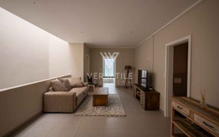 3 Bedroom Apartment/Penthouse For Sale in Waterfront