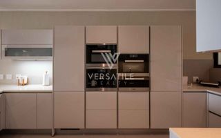 3 Bedroom Apartment/Penthouse For Sale in Waterfront