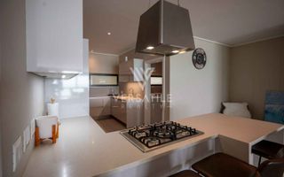 3 Bedroom Apartment/Penthouse For Sale in Waterfront