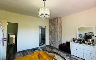 4 Bedroom House For Sale in Eros