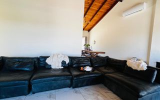 4 Bedroom House For Sale in Eros