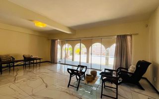 4 Bedroom House For Sale in Eros