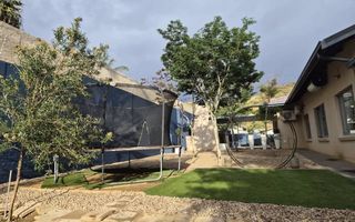 4 Bedroom House For Sale in Ludwigsdorf