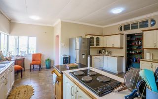 4 Bedroom House For Sale in Ludwigsdorf