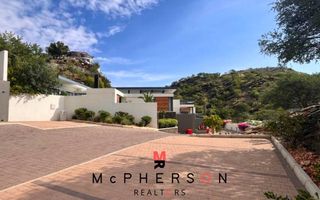3 Bedroom Townhouse For Sale in Eros, Windhoek