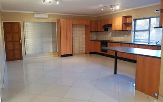 2 Bedroom Apartment/Penthouse For Sale in Cimbebasia