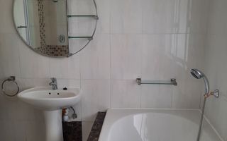 2 Bedroom Apartment/Penthouse For Sale in Cimbebasia