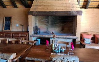 6 Bedroom House For Sale in Gochas