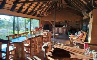6 Bedroom House For Sale in Gochas