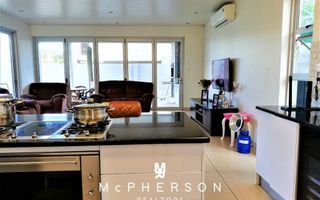 4 Bedroom House For Sale in Elisenheim, Windhoek