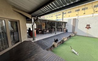 Office / Retail / Mixed Use For Sale in Prosperita