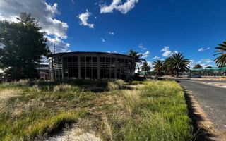 Office / Retail / Mixed Use For Sale in Southern Industrial...