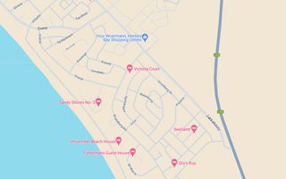 House For Sale in Henties Bay Central