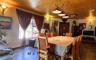 7 Bedroom House For Sale in Hochlandpark, Windhoek