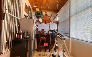 7 Bedroom House For Sale in Hochlandpark, Windhoek