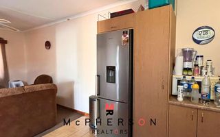 7 Bedroom House For Sale in Hochlandpark, Windhoek