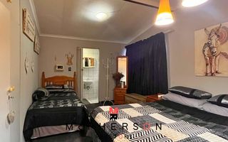 7 Bedroom House For Sale in Hochlandpark, Windhoek