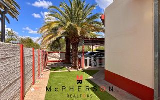 7 Bedroom House For Sale in Hochlandpark, Windhoek