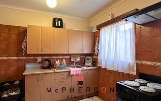 7 Bedroom House For Sale in Hochlandpark, Windhoek