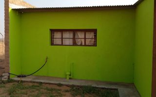 2 Bedroom House For Sale in Windhoek South, Windhoek