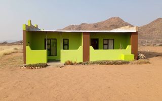 2 Bedroom House For Sale in Windhoek South, Windhoek