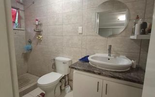 3 Bedroom House For Sale in Academia