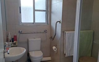 1 Bedroom Apartment/Penthouse For Sale in Auasblick, Windhoe...