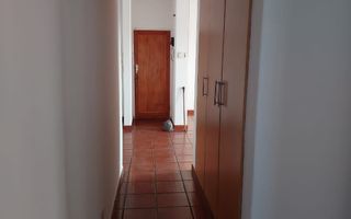 3 Bedroom Apartment/Penthouse For Sale in Pioneerspark, Wind...