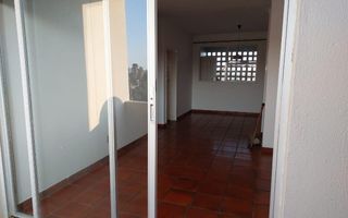 3 Bedroom Apartment/Penthouse For Sale in Pioneerspark, Wind...