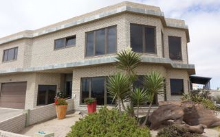 3 Bedroom House For Sale in Kramersdorf, Swakopmund