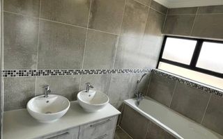 3 Bedroom House For Sale in Ocean View