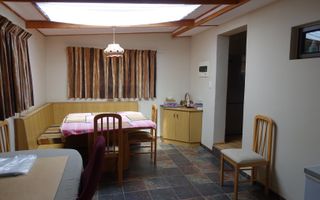 3 Bedroom House For Sale in Vineta